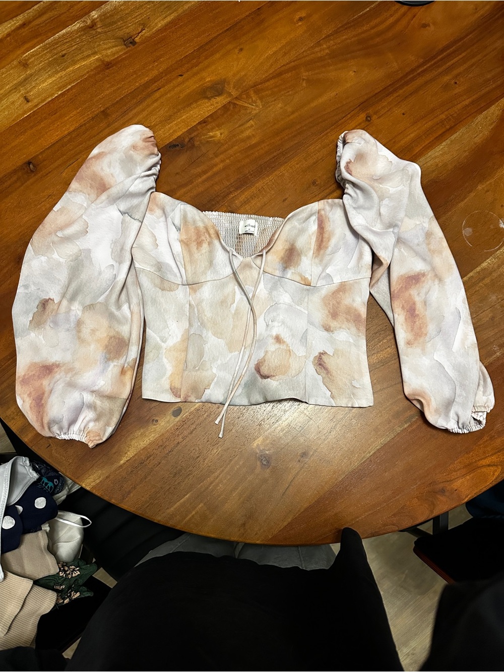 Wilfred Cream and Brown Watercolor Puff-Sleeve Tie-Front Top